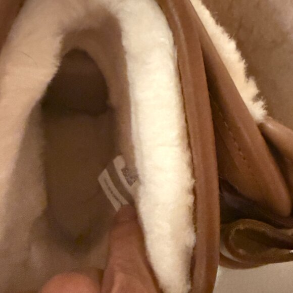 NIB UGGS AUSTRALIA UGG ULTRA MINI BAILEY LEATHER BOOTS SIZE 8 CHESTNUT - Picture 8 of 9